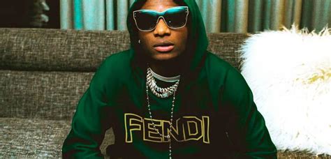 gucci snake wizkid